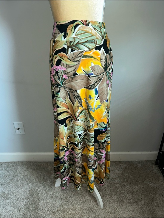 Karen Kane Dresses & Skirts - NEW Karen Kane Tropical Floral Maxi Skirt in Yellow, Black and Pink Sz S
